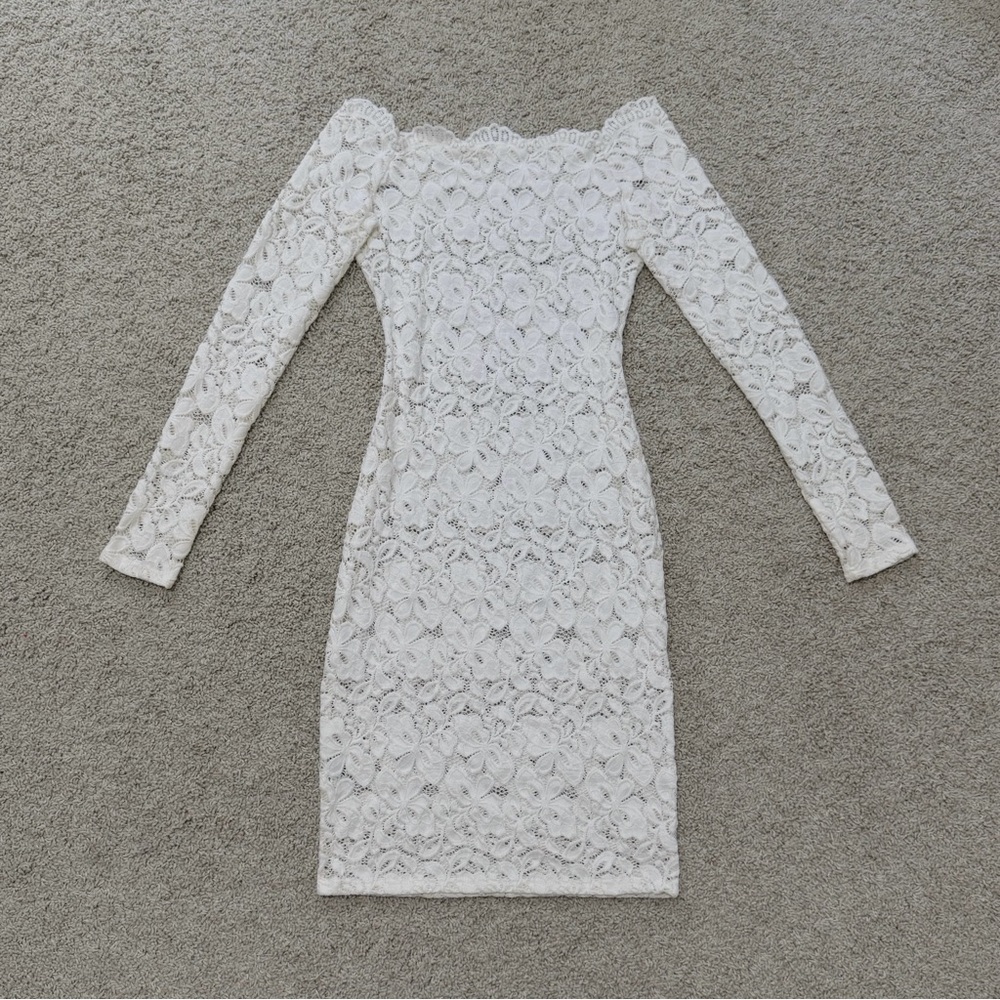 White lace dress!